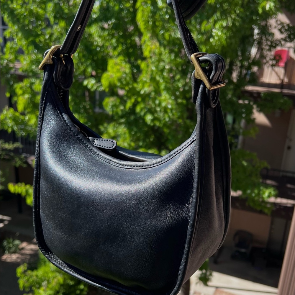 Vintage Coach Black Janice Legacy 9950 Leather Shoulder Bag